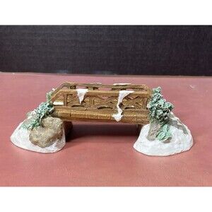 Santa’s Best Christmas In Vermont Village Accessory Wooden Bridge Vintage 1994